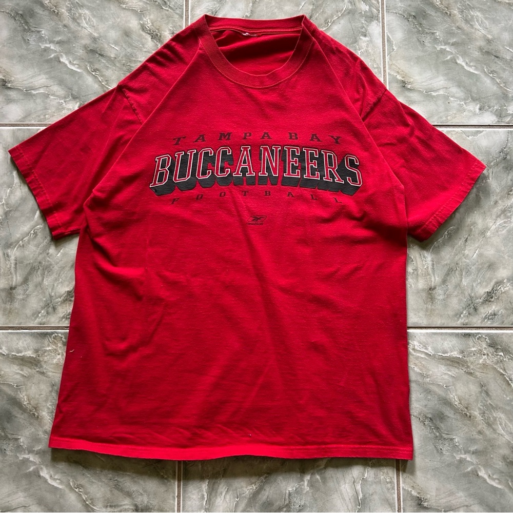 Reebok Red Tampa Bay Buccaneers Short Sleeve Tee